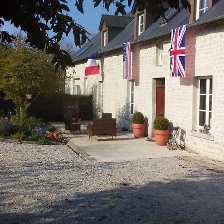 Chambre De Rose - Le Refuge Des Parachutistes - En Bordure Du Marais Neuville-au-Plain Ngoại thất bức ảnh